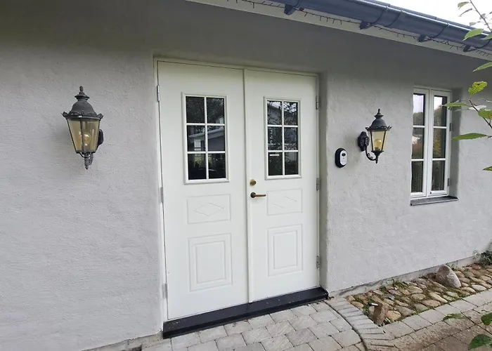 Beautiful And Cosy House Near The Lake